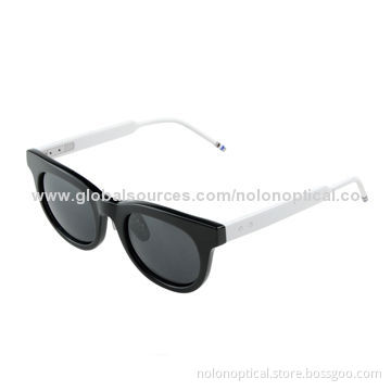 High quality acetate sunglasses with yellow polarized lens in black with white